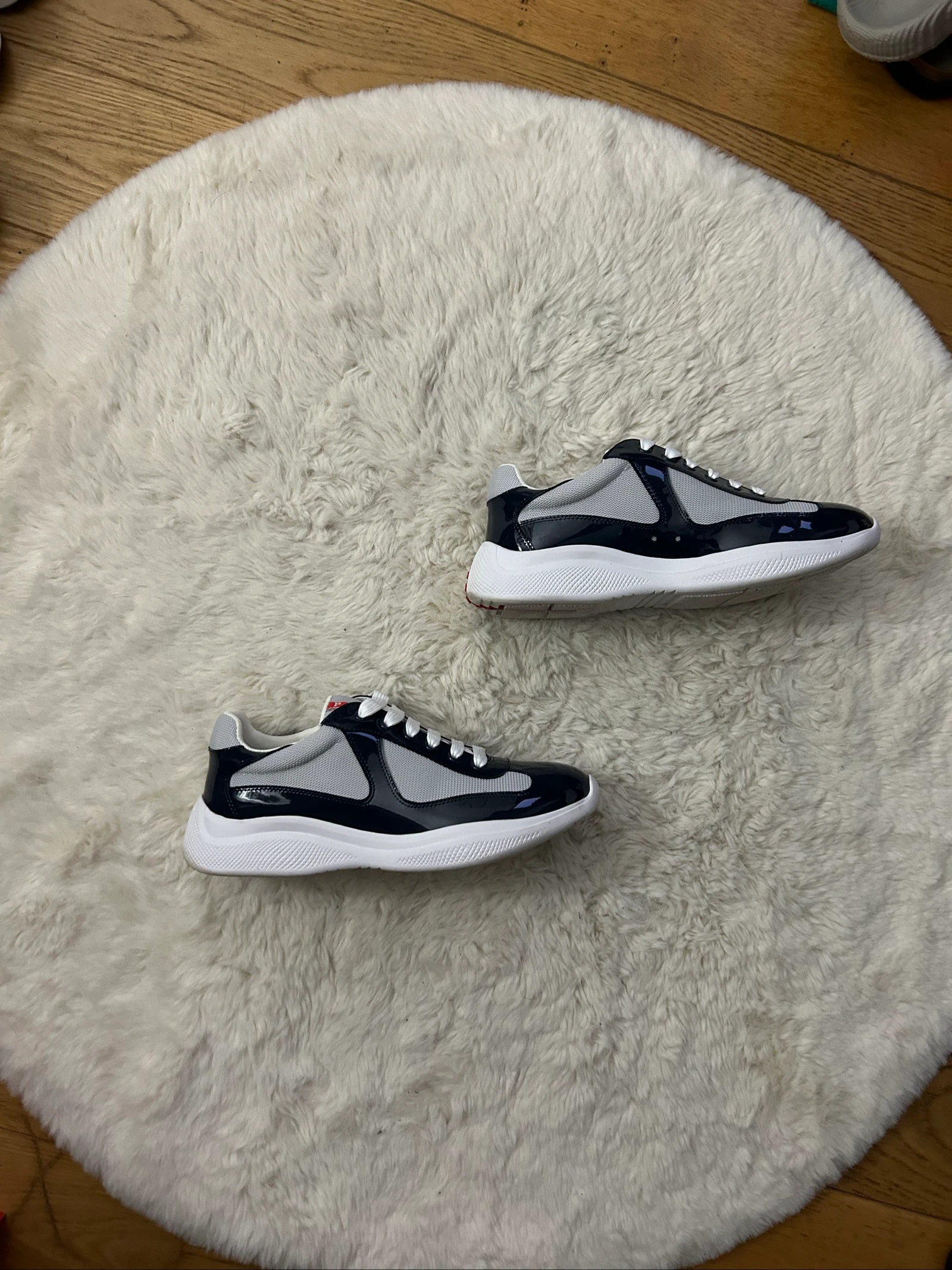 Cup taille 42. Bleu marine